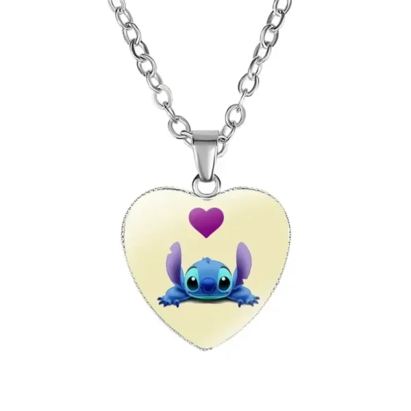collar de stitch corazon