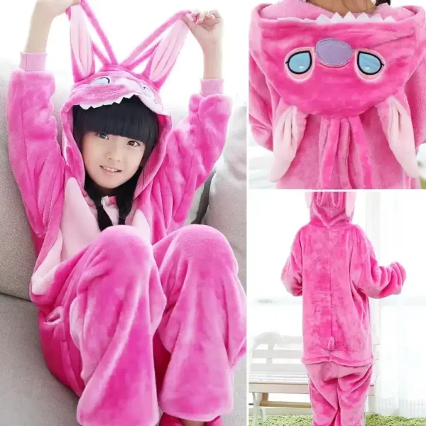 pijama de stitch rosa
